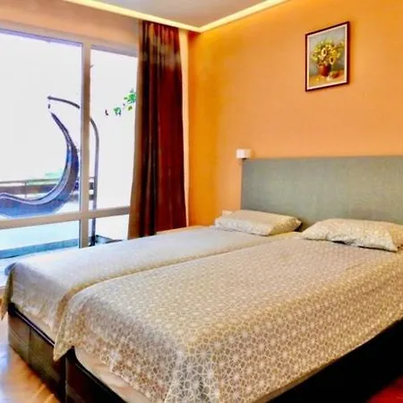 Yanov's Homestay * Varna